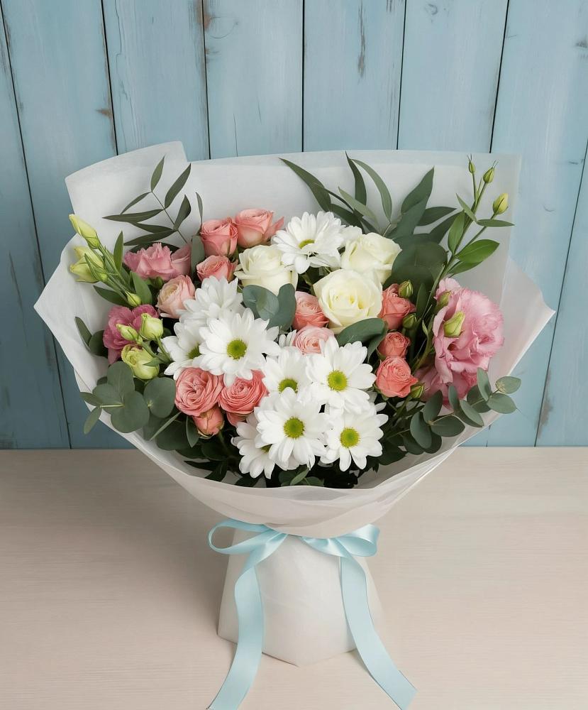 Букет цветов из: Розы, Лизиантусы и Хризантемы в Анди
