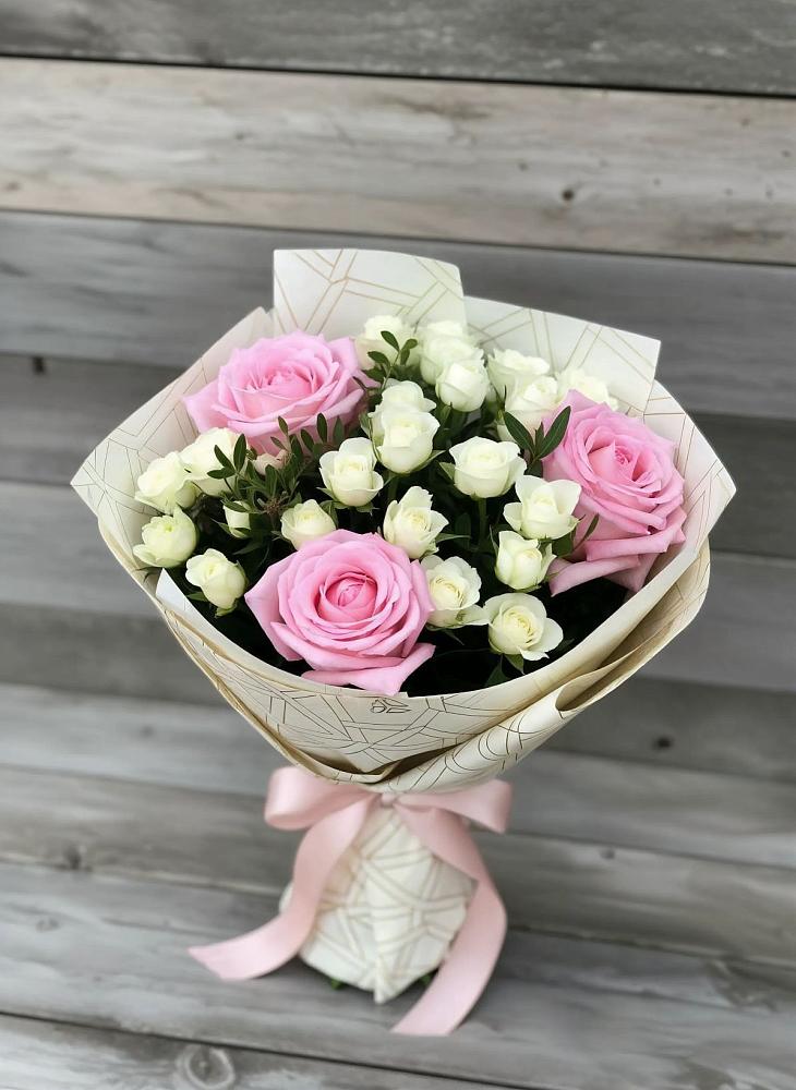 Букет цветов из: Розы в Анди