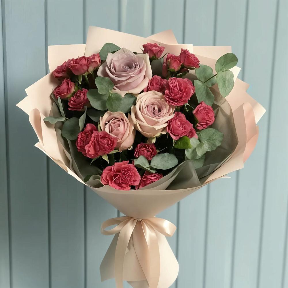 Букет цветов из: Гвоздики и Розы в Анди