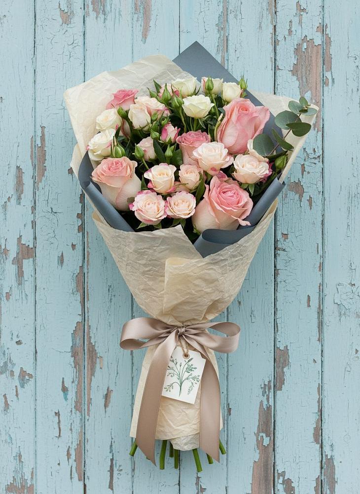 Букет цветов из: Розы в Анди