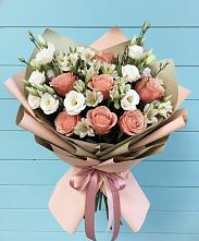 Букет цветов из:  Розы, Альстромерии и Лизиантусы в Анди