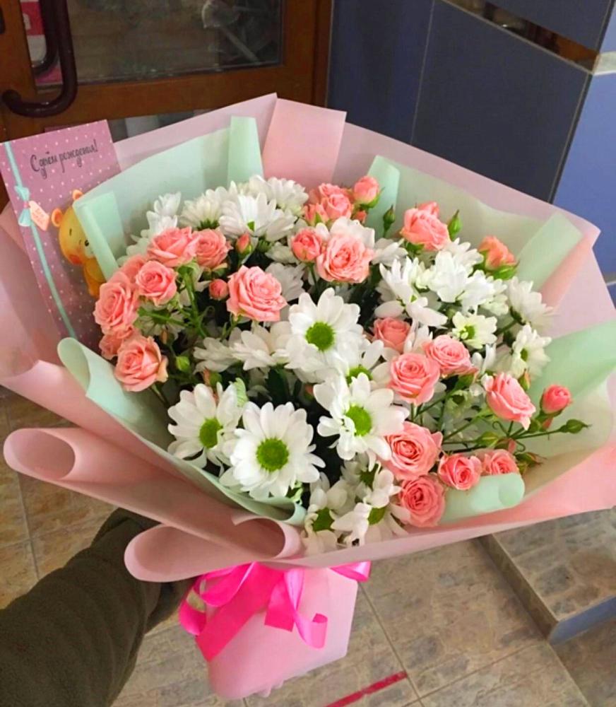 Букет цветов из: Розы и Хризантемы в Анди