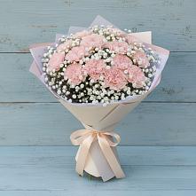 Букет цветов из:  Гвоздики в Анди