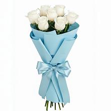 Букет 7 белых роз Проуд в Анди