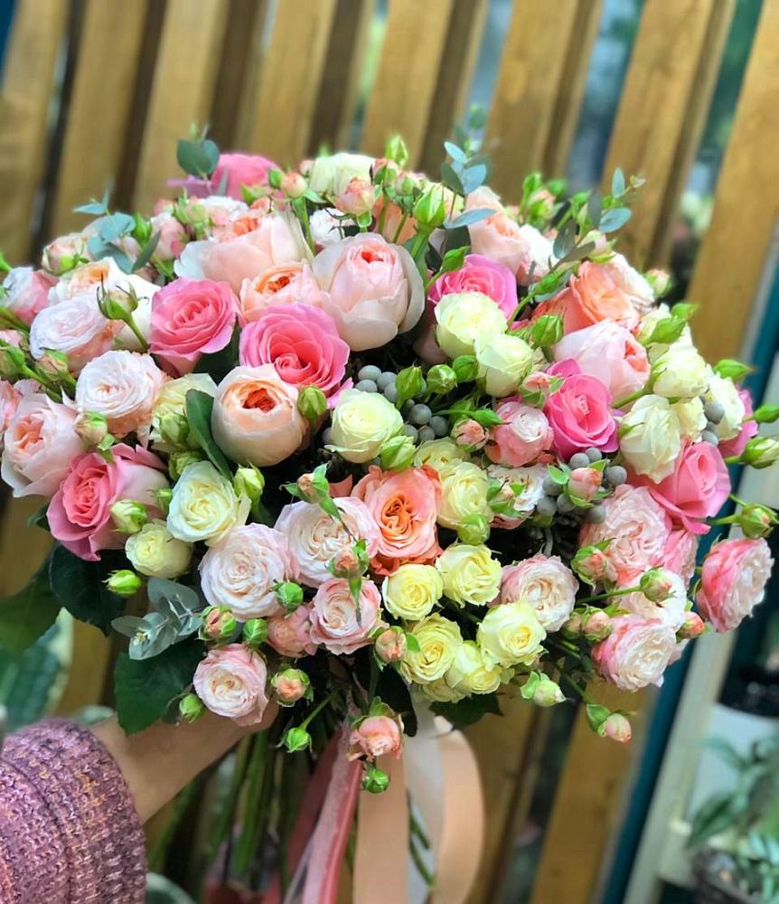 Букет цветов из: Розы в Анди