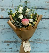 Букет цветов из:  Розы и Лизиантусы #REPLACE_PRED# Анди