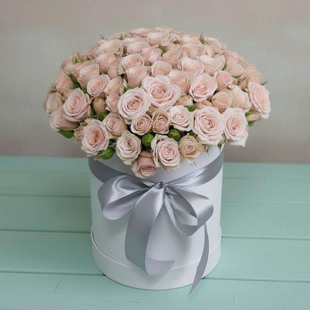 Цветочная композиция из Розы в шляпной коробке в Анди